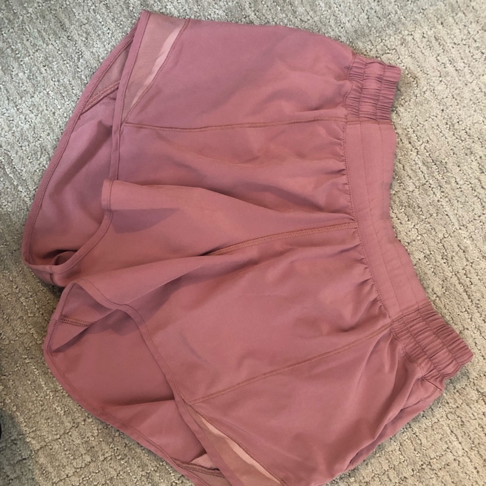 Lululemon hottie hot 4” short